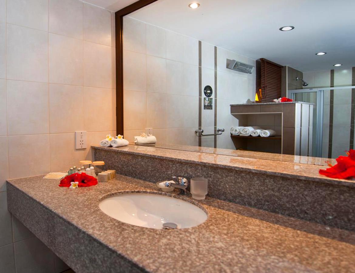 Bellapais Gardens Hostel Ngoại thất bức ảnh