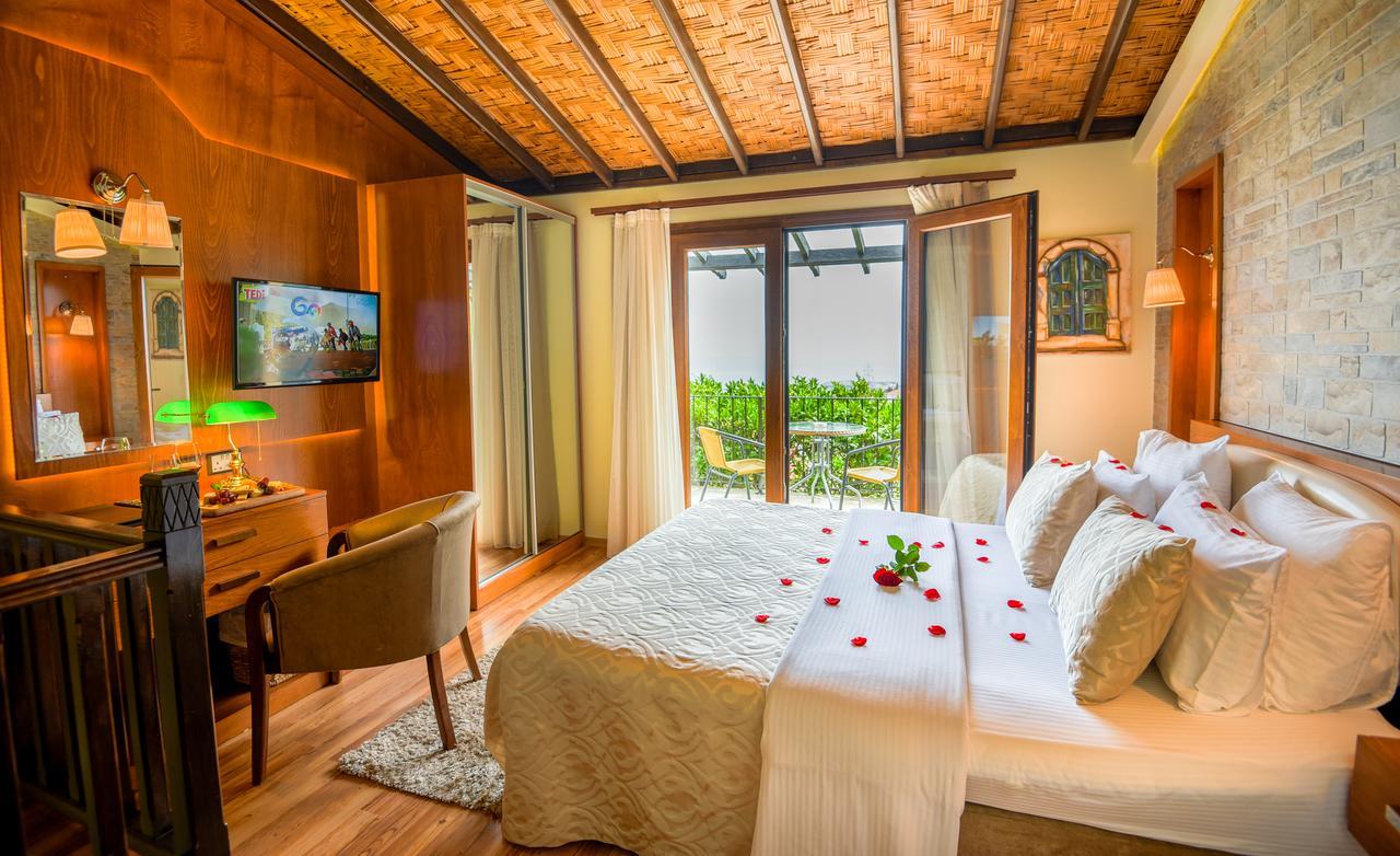 Bellapais Gardens Hostel Ngoại thất bức ảnh